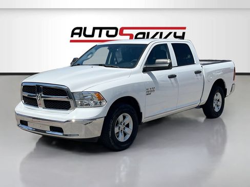 Used 2023 RAM 1500 Classic SLT w/ Trailer & Traction Group RWD image 3