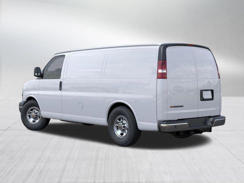 New 2026 Chevrolet Express 2500 w/ Driver Convenience Package image 3
