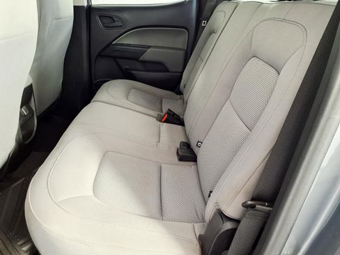 Used 2019 GMC Canyon 2WD Crew Cab w/ Convenience Package image 12
