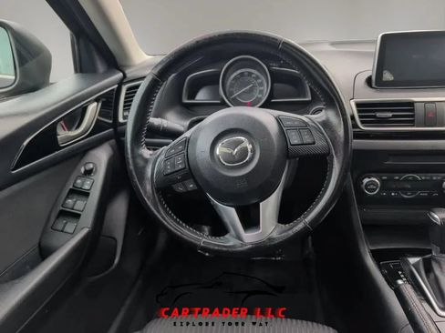 Used 2016 MAZDA MAZDA3 i Touring w/ Popular Equipment Package FWD image 23