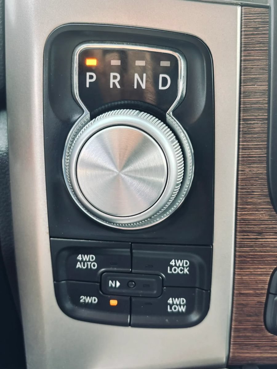 Used 2014 RAM 1500 Laramie w/ Trailer Tow Group AWD/4WD image 18