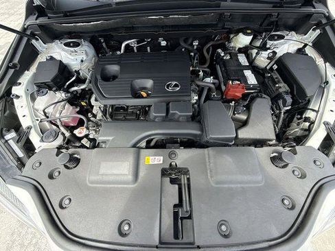 Certified 2025 Lexus NX 250 FWD w/ Towing Package (2000 Lbs) image 27