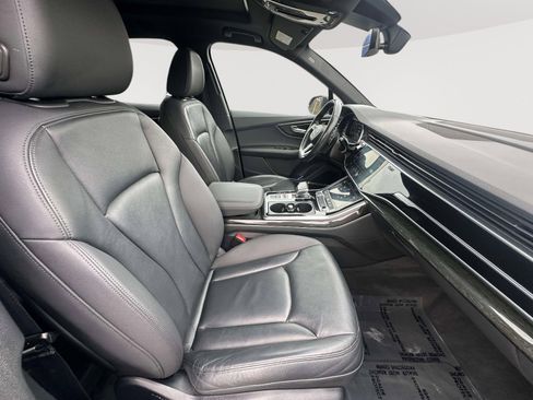 Used 2021 Audi Q7 3.0T Premium Plus w/ Premium Plus Package image 32