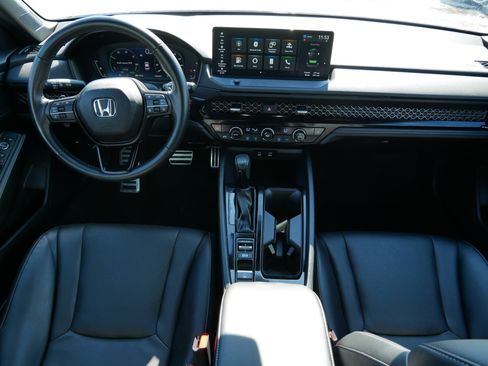 Used 2024 Honda Accord Sport image 10