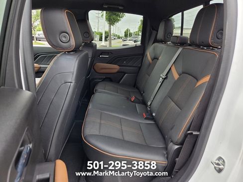 Used 2023 GMC Canyon AT4 AWD/4WD image 10