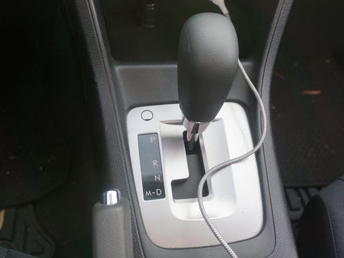 Used 2012 Subaru Impreza 2.0i Premium image 10