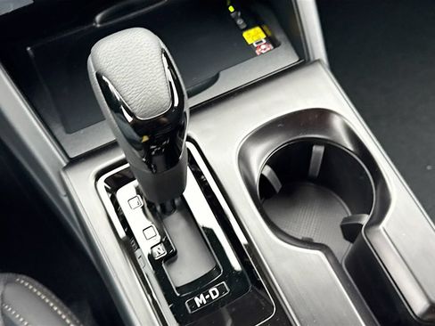 New 2026 Subaru Outback Limited AWD/4WD image 21