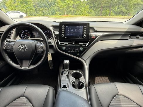Used 2021 Toyota Camry SE AWD/4WD image 23