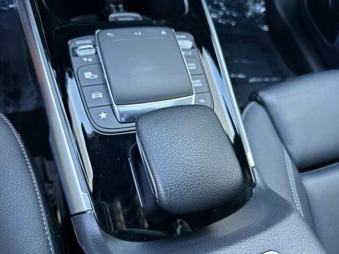 Used 2023 Mercedes-Benz EQB 350 4MATIC SUV image 37