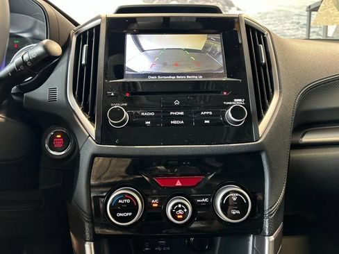 Used 2023 Subaru Forester Premium AWD/4WD image 97
