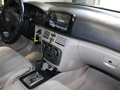 Used 2006 Hyundai Sonata V6 FWD image 25