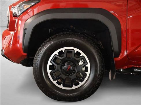 Used 2026 Toyota Tacoma TRD Off-Road w/ TRD Off Road Premium Package AWD/4WD image 29