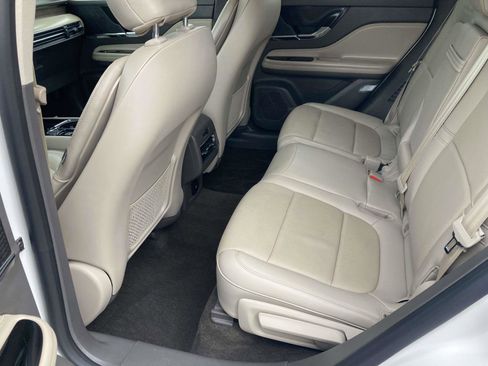 Certified 2022 Lincoln Corsair Reserve w/ Elements Package image 17