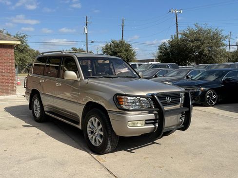 Used 2000 Lexus LX 470 4WD image 3