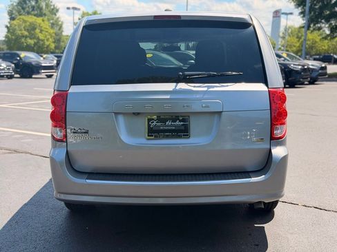 Used 2017 Dodge Grand Caravan SE w/ Power Window Group FWD image 13
