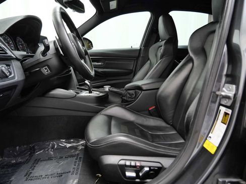 Used 2016 BMW M3 image 19