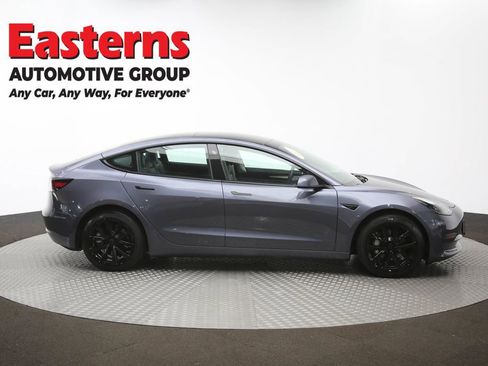 Used 2023 Tesla Model 3 Standard Range image 44