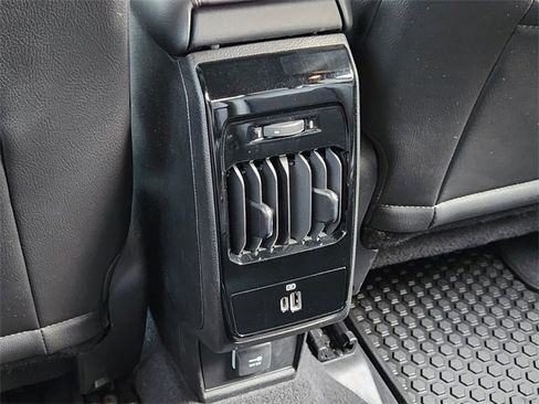 Used 2023 Jeep Compass Latitude w/ Sun and Sound Group image 32