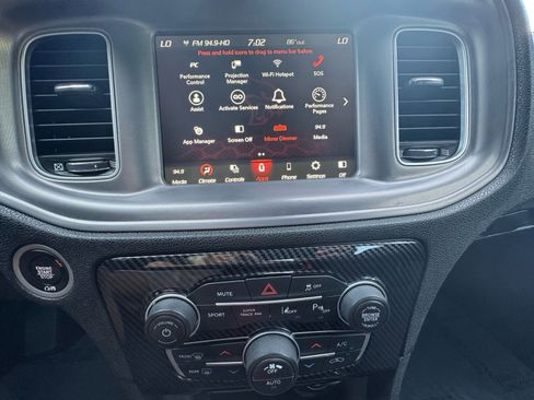 Used 2023 Dodge Charger R/T w/ Harman/Kardon Audio Group image 17