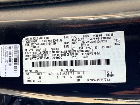 Used 2021 Ford F250 Lariat w/ Lariat Ultimate Package image 32