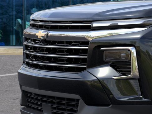 New 2026 Chevrolet Traverse LT w/ Enhanced Driving Package image 13