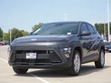 Used 2024 Hyundai Kona SE image 4