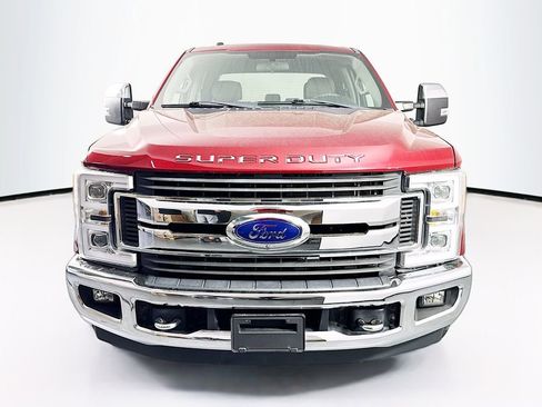 Used 2018 Ford F250 XLT w/ XLT Premium Package image 2