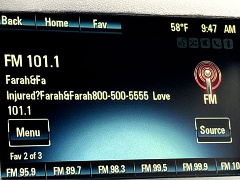 Used 2015 Chevrolet Equinox LT w/ Driver Convenience Package image 5