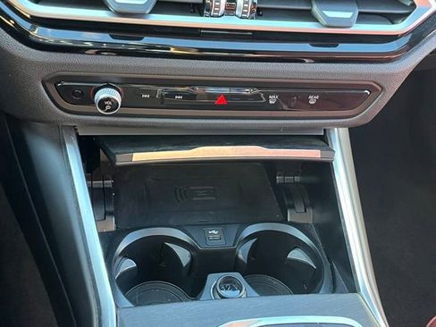 Used 2023 BMW i4 eDrive35 RWD image 26