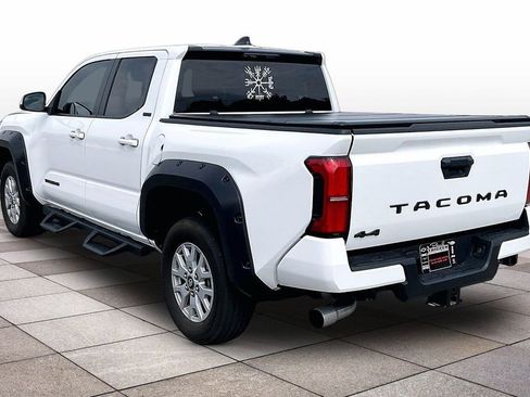 Used 2024 Toyota Tacoma SR5 AWD/4WD image 2