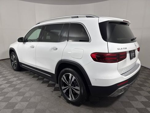 New 2026 Mercedes-Benz GLB 250 4MATIC image 5