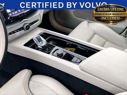 Used 2024 Volvo XC60 B5 Ultimate w/ Protection Package Premier AWD/4WD image 17