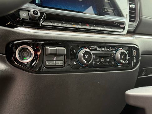 Used 2025 Chevrolet Silverado 2500 LT w/ Trail Boss Package image 18