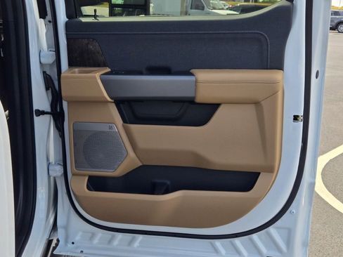 New 2026 Ford F350 Lariat w/ Lariat Premium Package image 8