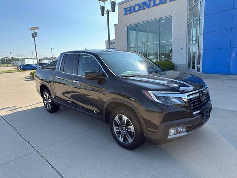 Used 2019 Honda Ridgeline RTL-E image 3