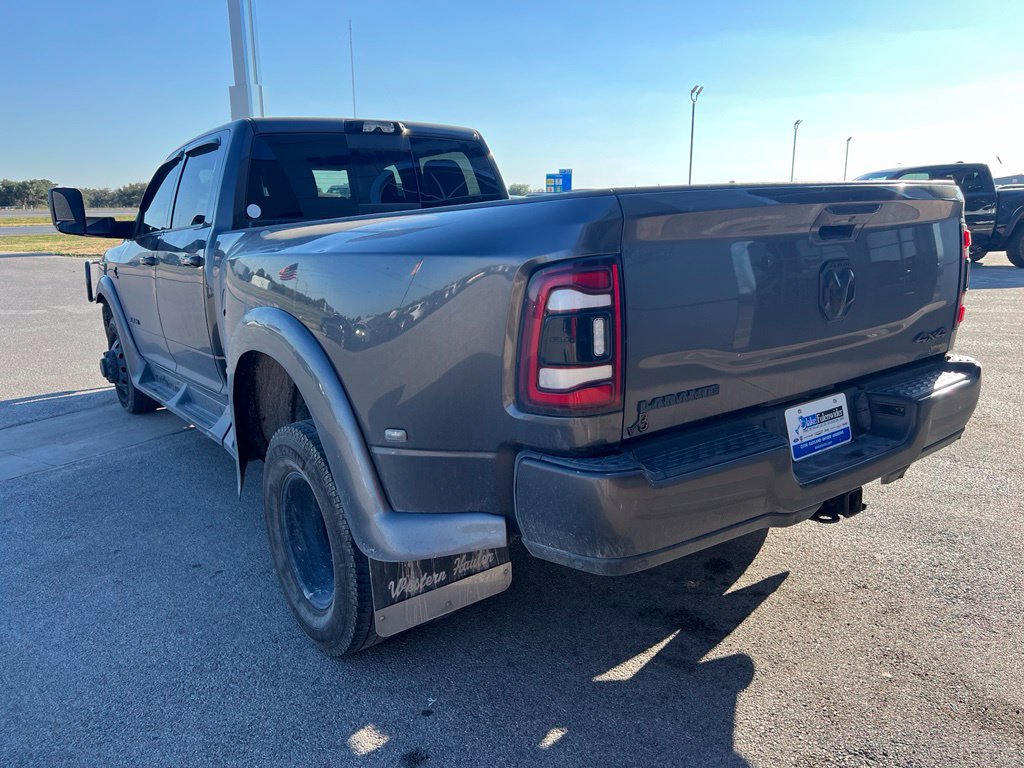 Used 2022 RAM 3500 Laramie w/ Night Edition AWD/4WD image 3