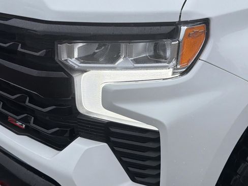 Used 2025 Chevrolet Silverado 1500 LT Trail Boss w/ LT Trail Boss Premium Package AWD/4WD image 55