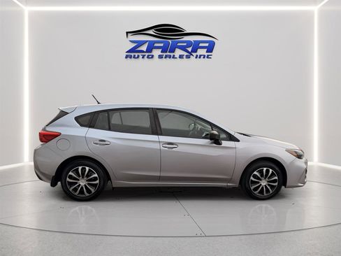 Used 2017 Subaru Impreza 2.0i image 7