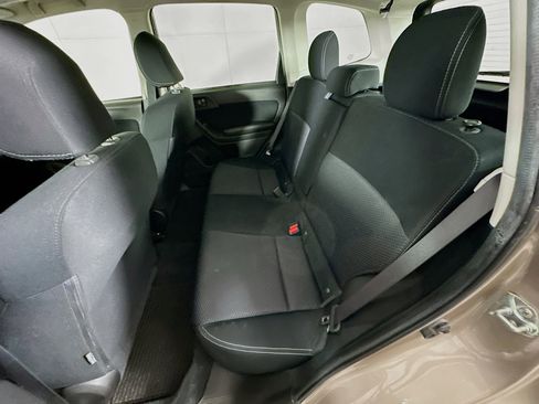 Used 2016 Subaru Forester 2.5i Premium AWD/4WD image 27
