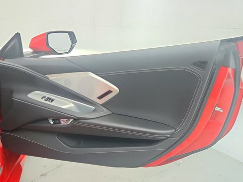 Used 2024 Chevrolet Corvette Stingray Preferred Conv w/ Z51 Performance Package RWD image 23