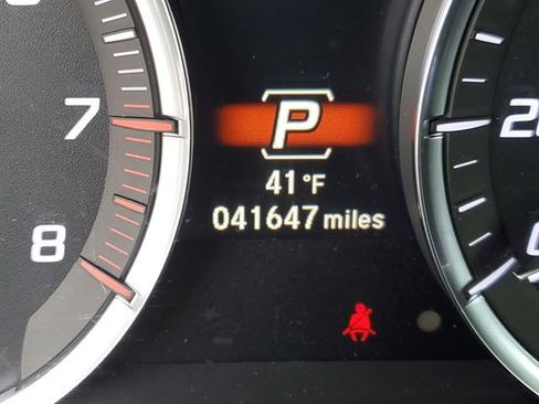 Used 2020 Acura TLX image 29