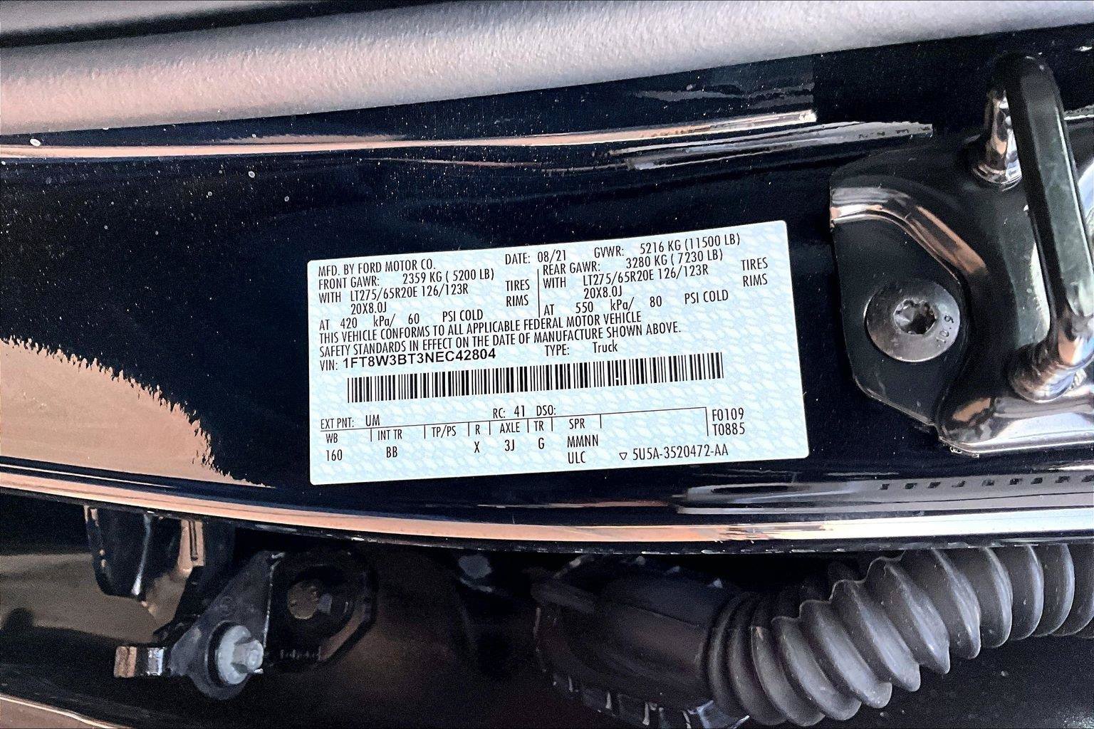 Used 2022 Ford F350 Platinum AWD/4WD image 3