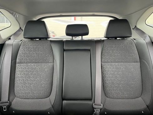 Certified 2025 Kia Seltos S image 21