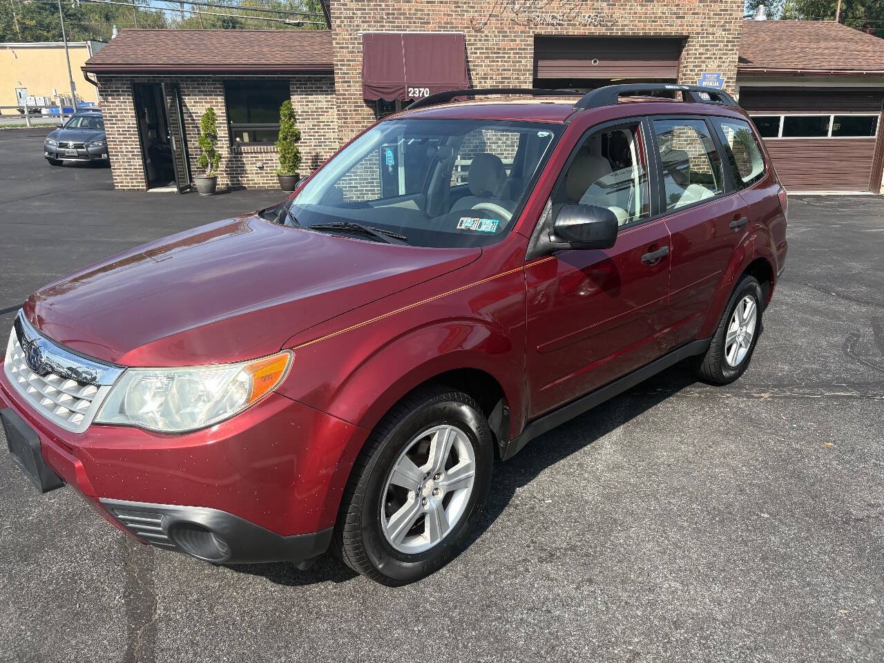 Used 2011 Subaru Forester 2.5X AWD/4WD image 8