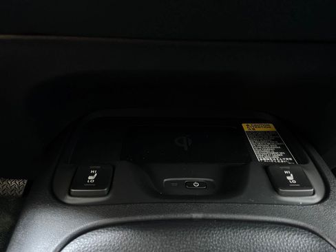 Used 2026 Toyota Corolla XSE FWD image 30