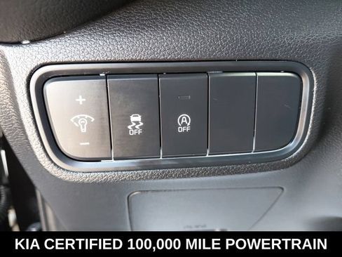 Certified 2025 Kia Soul LX FWD image 15