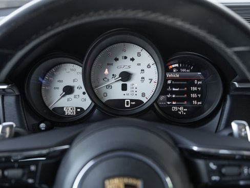 Used 2022 Porsche Macan GTS image 14