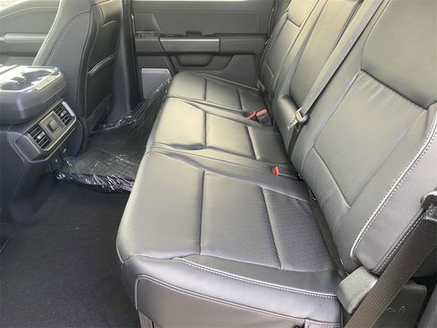 New 2025 Ford F150 Lariat w/ Equipment Group 501A Mid image 13