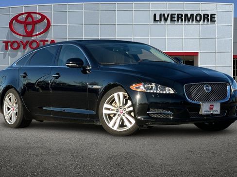 Used 2015 Jaguar XJ L Portfolio image 2