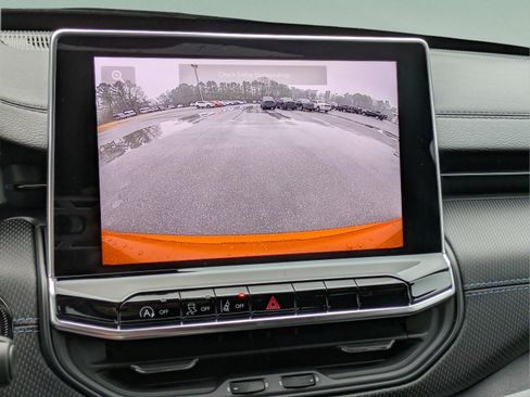 New 2026 Jeep Compass Latitude w/ Sun and Sound Group image 22